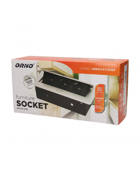 Gniazdo meblowe wpuszczane w blat z płaskim frezowanym rantem,  3x2P+Z, srebrne