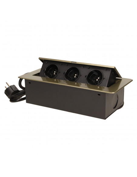 Gniazdo meblowe wpuszczane w blat z płaskim frezowanym rantem i przewodem 1,5m,  3x2P+Z, mosiądz