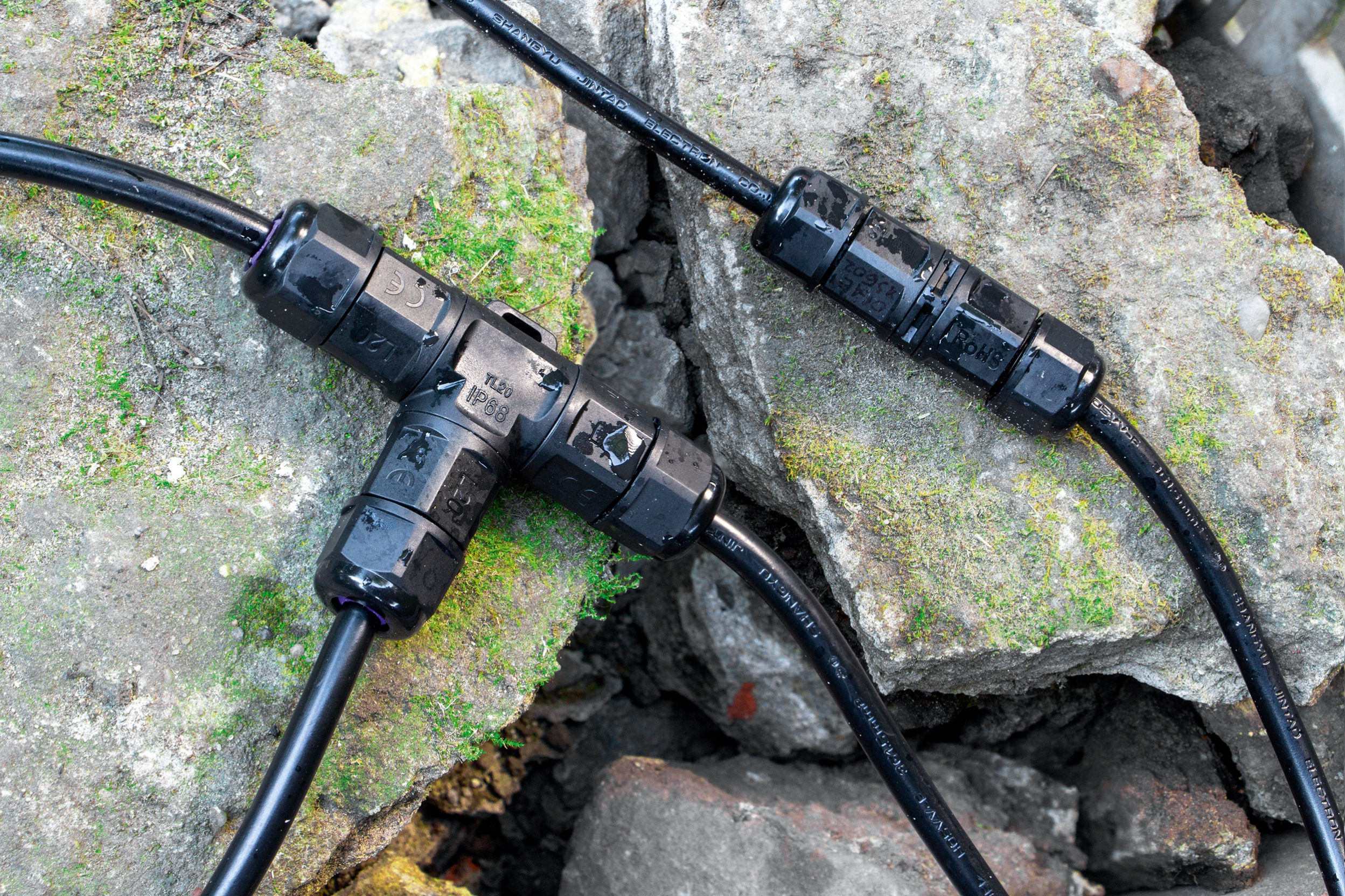 Nowość w konektorach kablowych